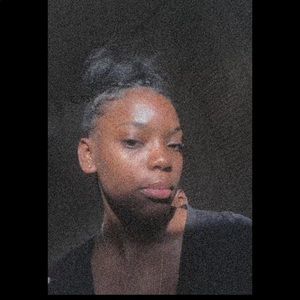 Meet your Posher, Talia